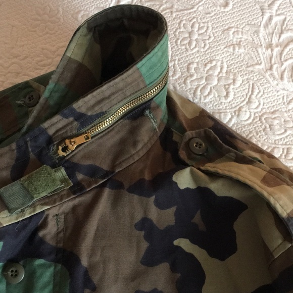 Cameo jacket with detachable hood - Picture 5 of 9